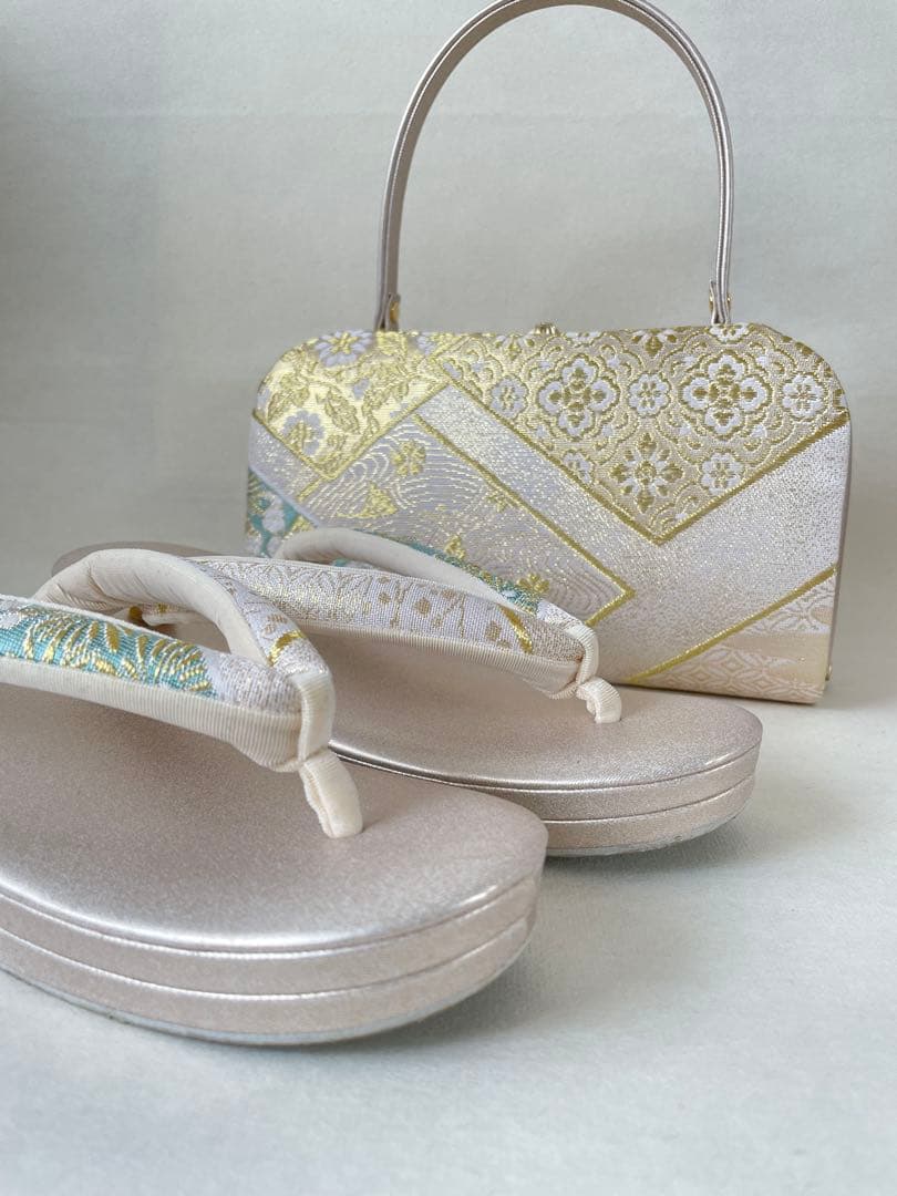 美品　和装用バッグと草履のセット　着物