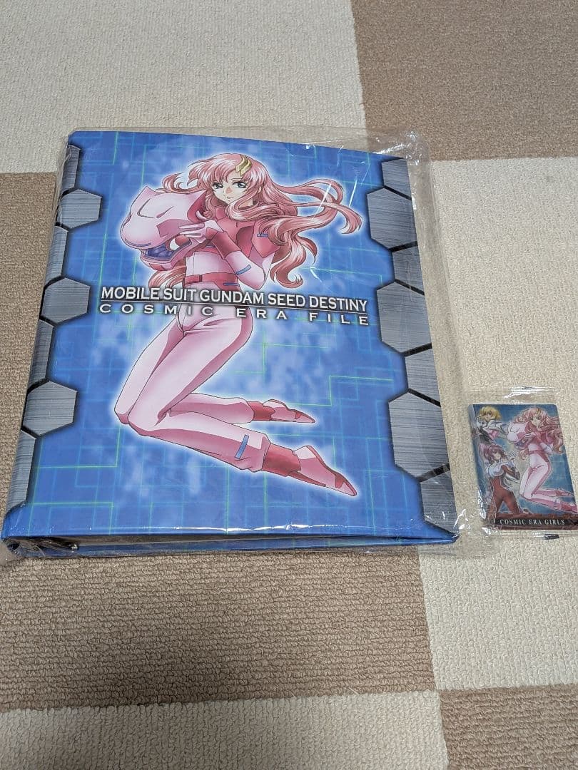森永ガンダムカードと COSMIC ERA FILE　SEED
