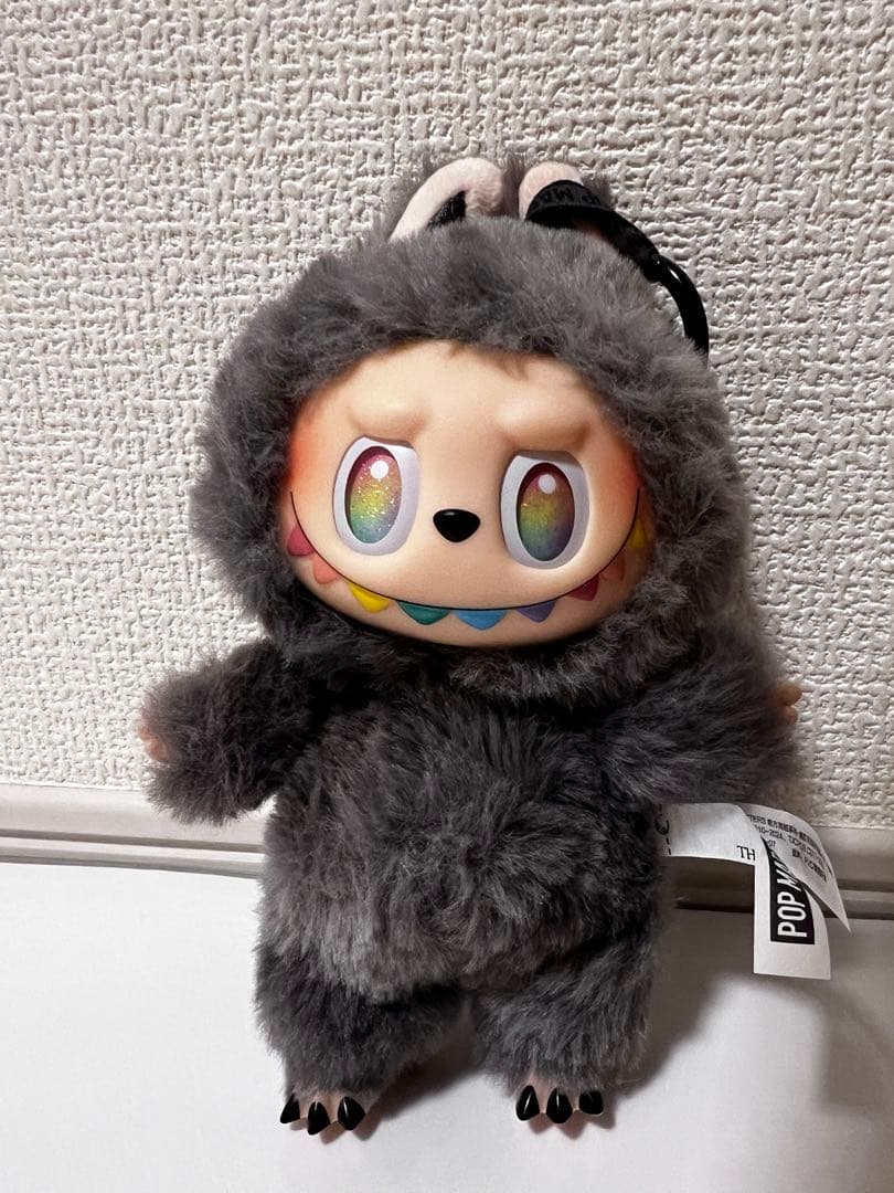 POP MARTラブブ Labubu Big into Energy ID