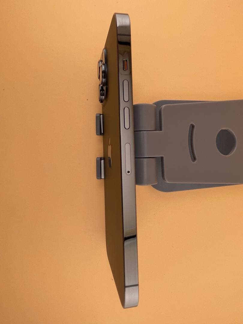 13promax128gbグラファイトSIMフリーバッテリー100%