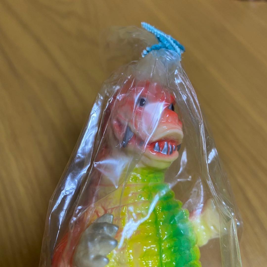 ウルトラマン 怪獣 レッドキング m1号 貯金箱 ソフビ 5420