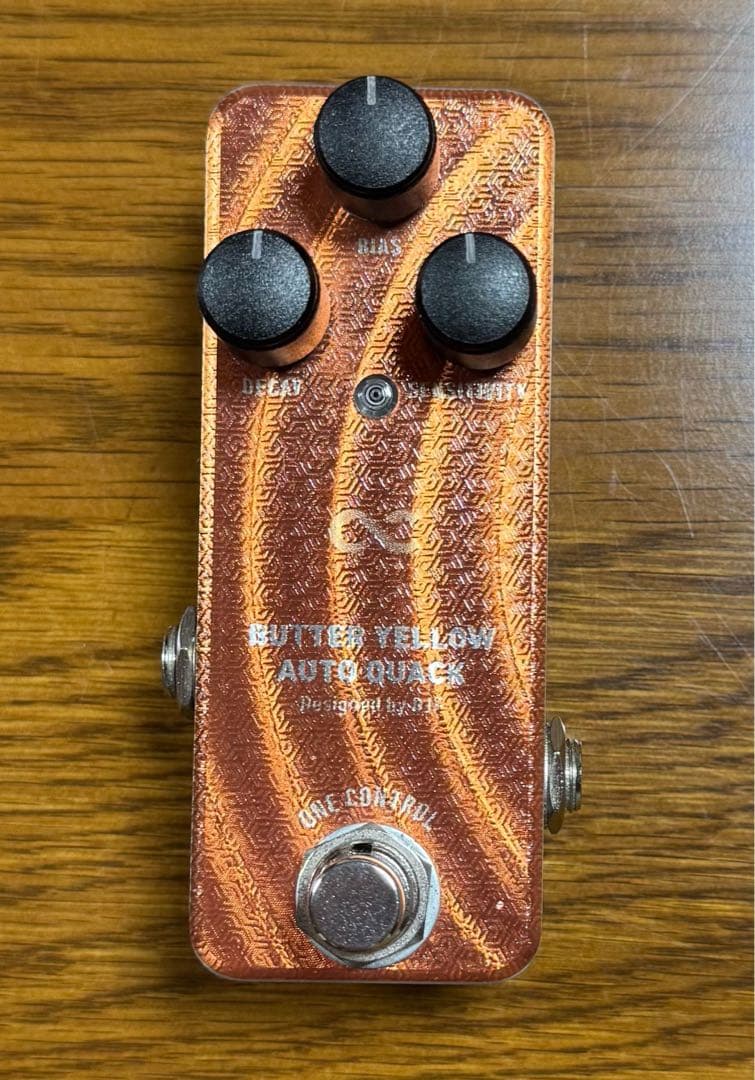 ギター Butter Yellow Auto Quack One Control