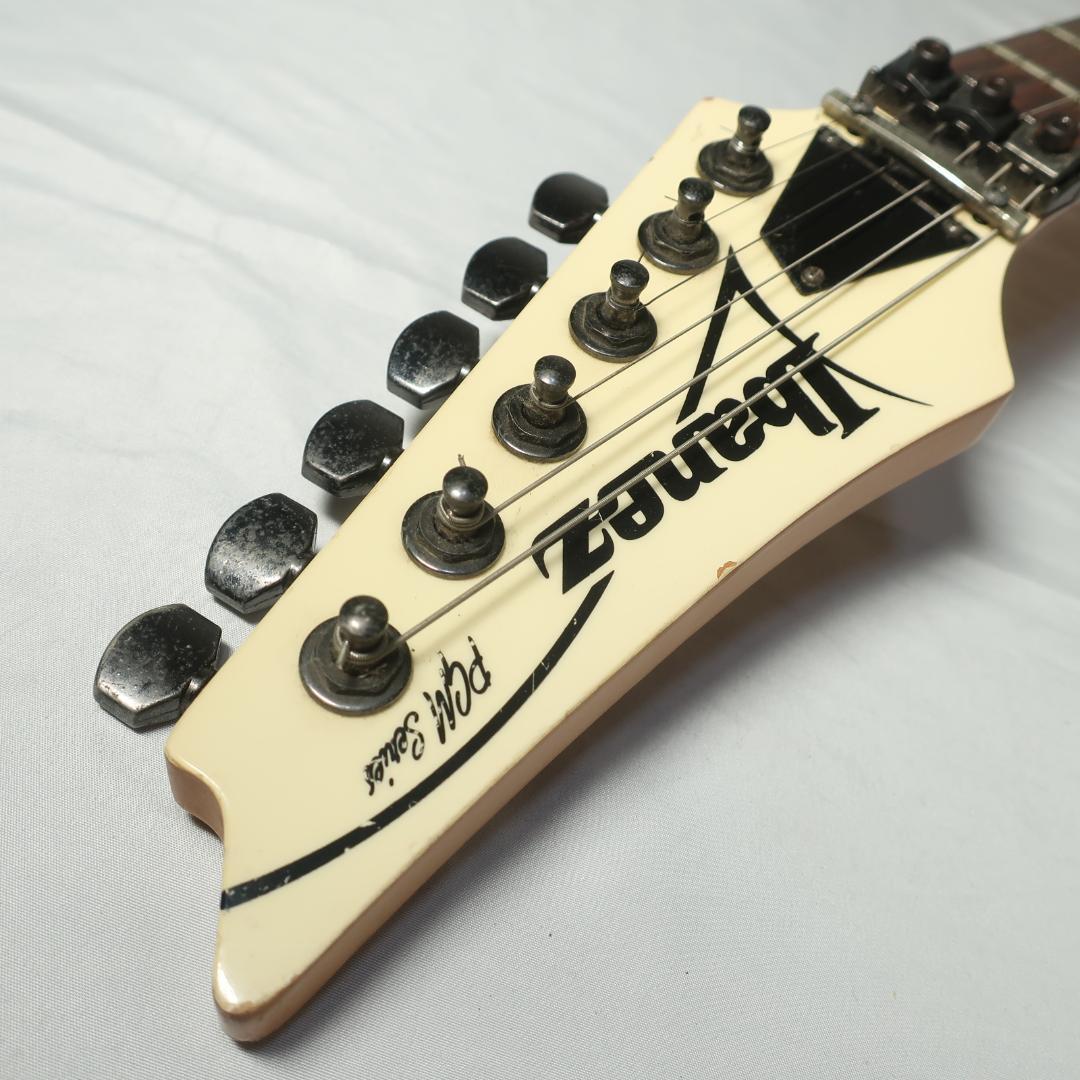 Ibanez PGM ポール・ギルバートモデル エレキギター ケース付