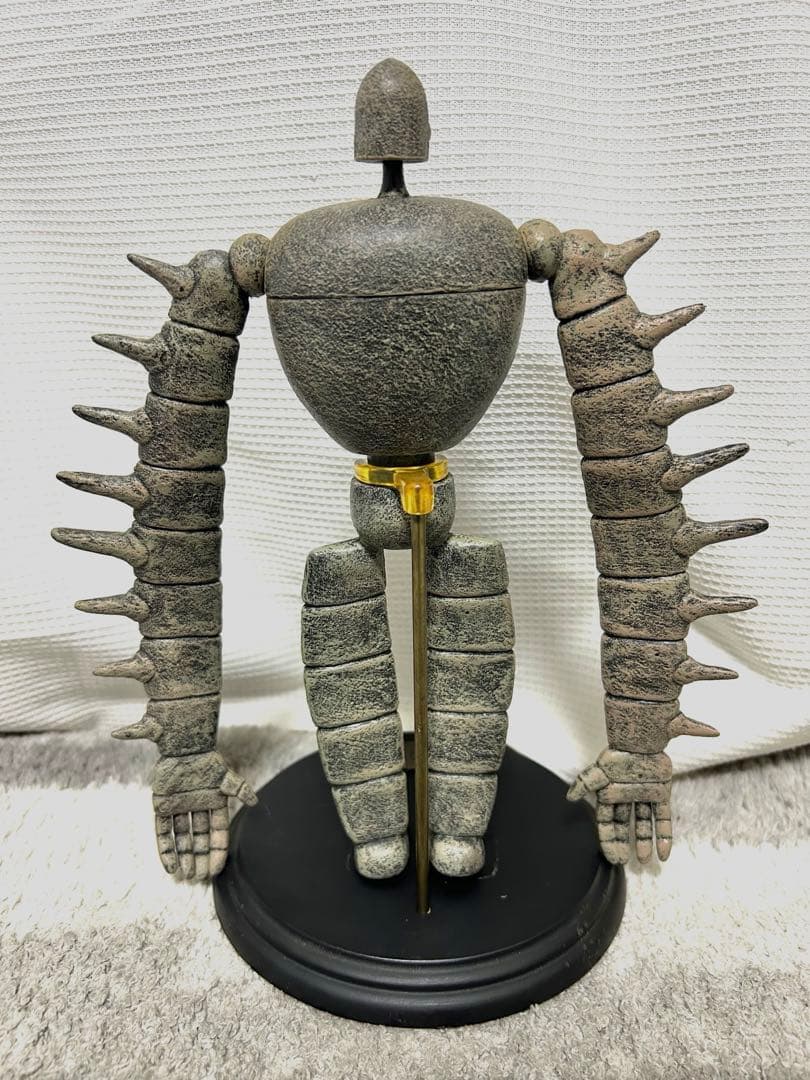 天空の城ラピュタ　ロボット兵　フィギュア　コミニカ製