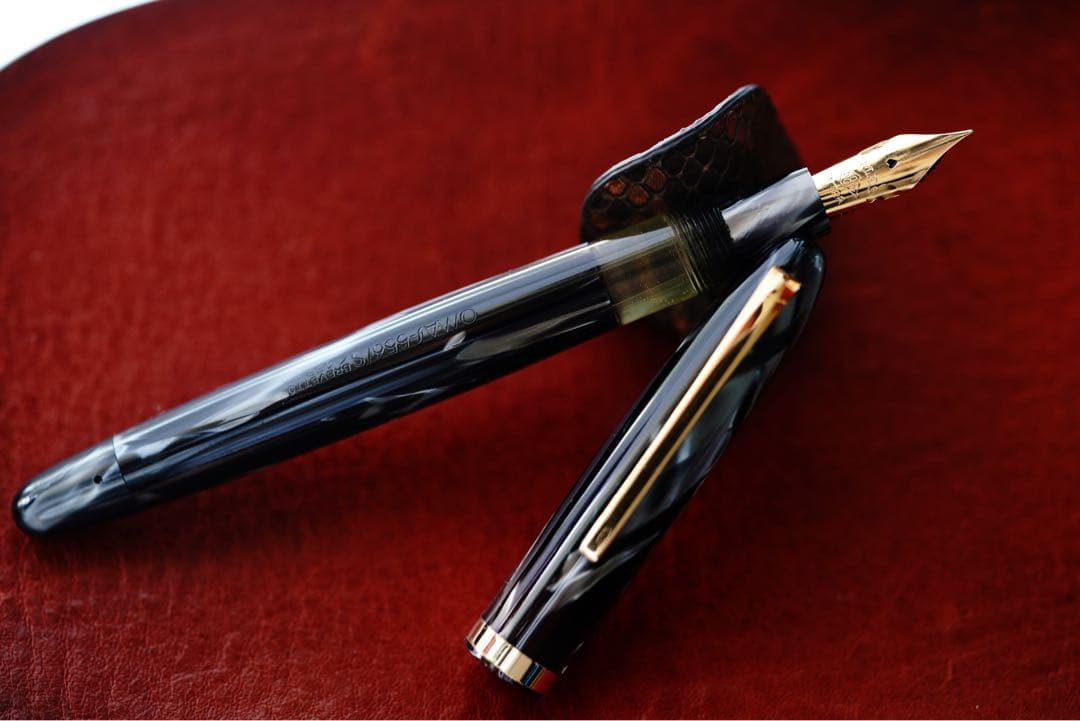 omas 556/S グレーマーブル　万年筆