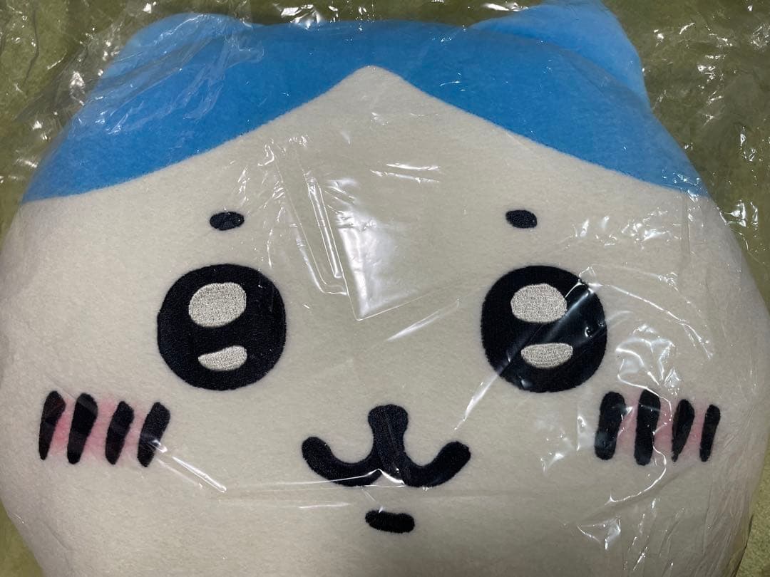 ちいかわ 討伐棒を持った特大ぬいぐるみ (ハチワレ) 特典付き