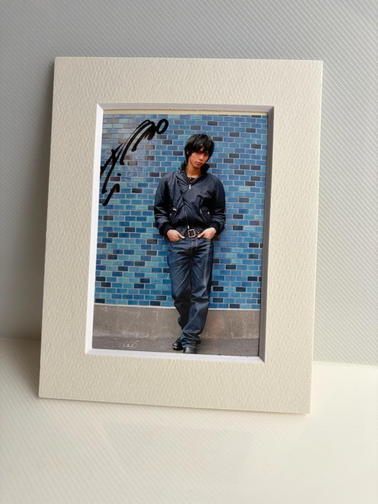 水嶋ヒロ　サイン入り写真　サイン　写真　仮面ライダー　カブト