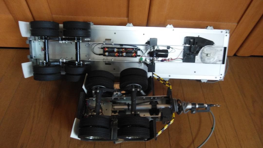 SCANIA R470 　電動 トレーラー 1/14スケール