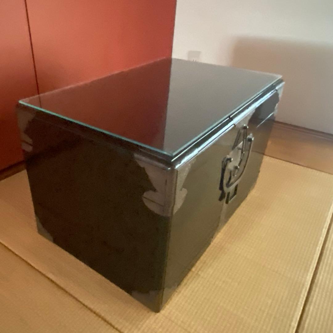 真鍮・銅の挟み箱　衣裳箱　黒色　お値下げ