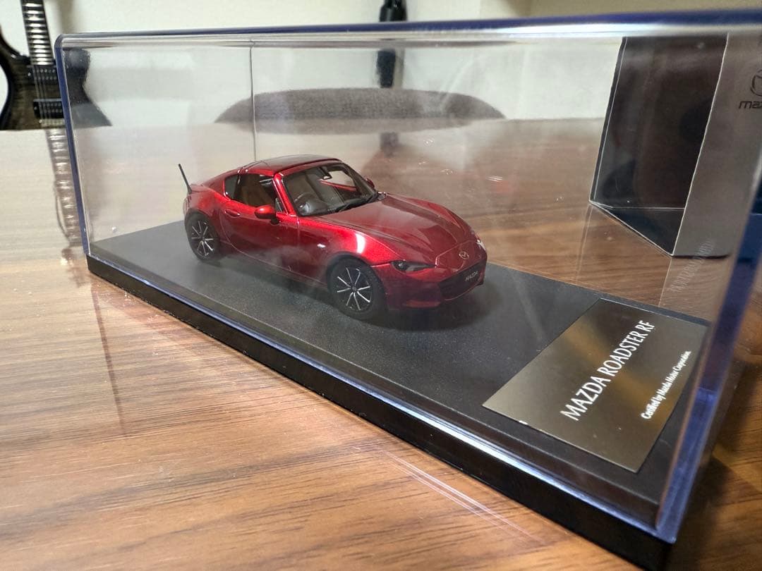 o*i様 マツダ特注 ロードスターRF ソウルレッド 1/43