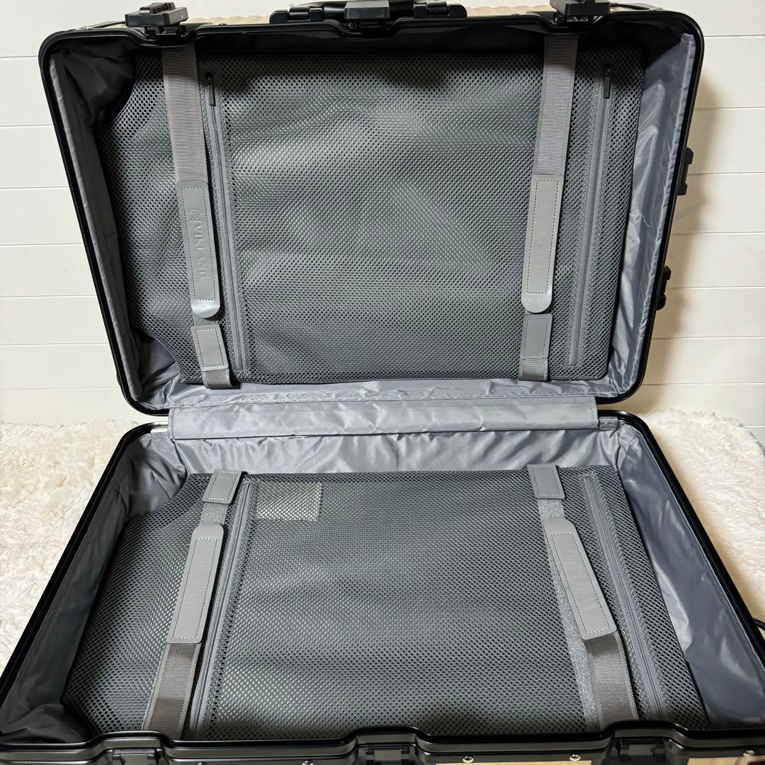 未使用品✨LANZZO ランツォ　スーツケース　Norman ゴールド　アルミ