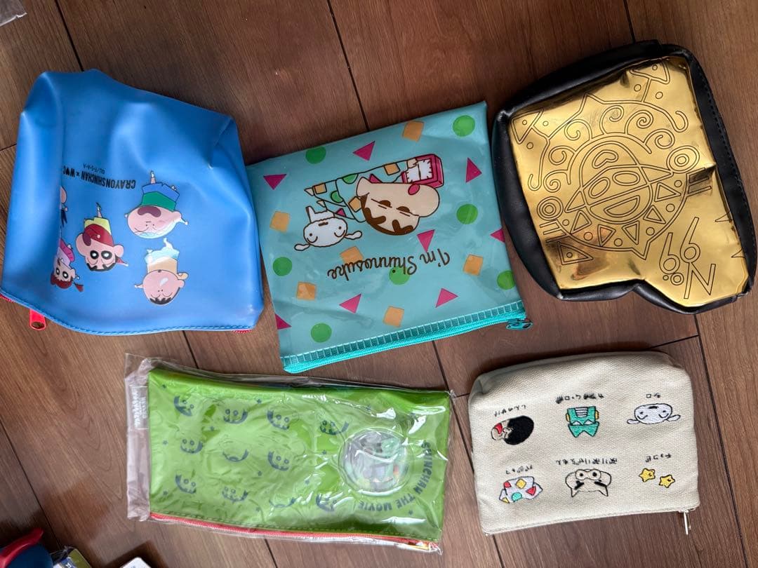 クレヨンしんちゃん フィギュアと雑貨セット　まとめ売り