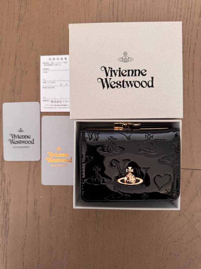 Vivienne Westwood ブラック三つ折り財布 X15