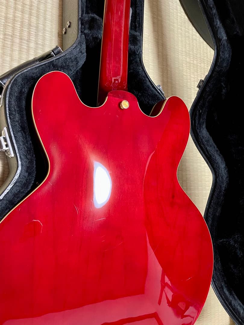 ギター epiphone riviera YEC