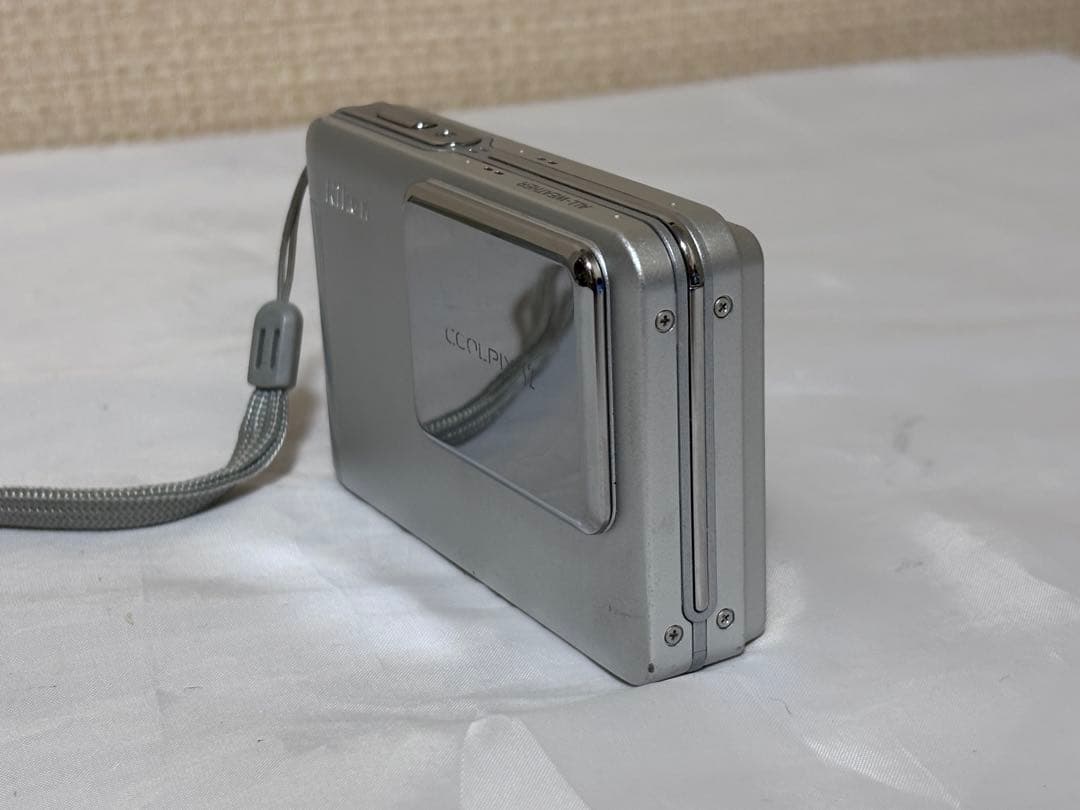 Nikonニコン COOLPIX S2 デジタルカメラ 動作確認済