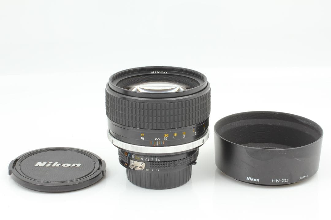 Nikon Ai-s Nikkor 85mm f/1.4 レンズ