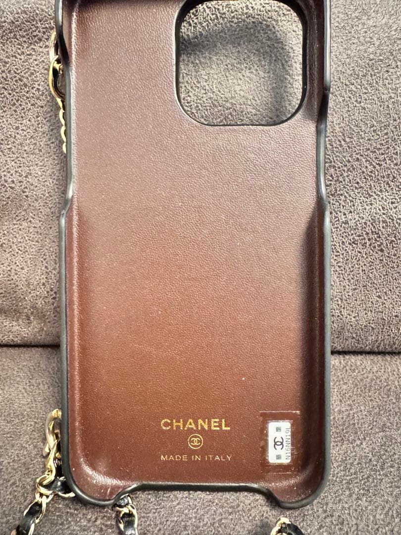 CHANEL iPhoneケース　15 pro Max