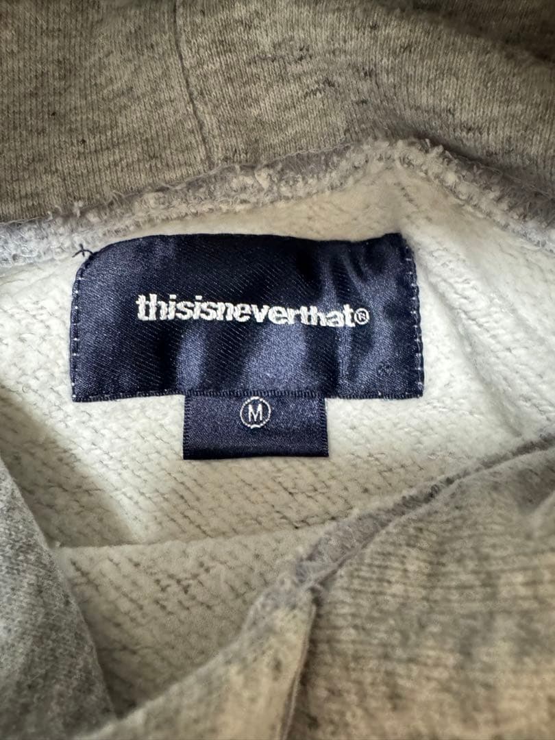 【thisisneverthat】刺繍ロゴパーカー ヘザーグレー M