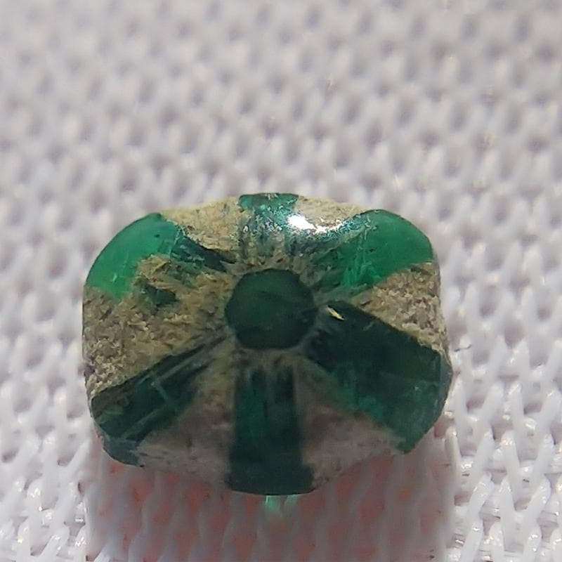 272 トラピッチェエメラルド コロンビア