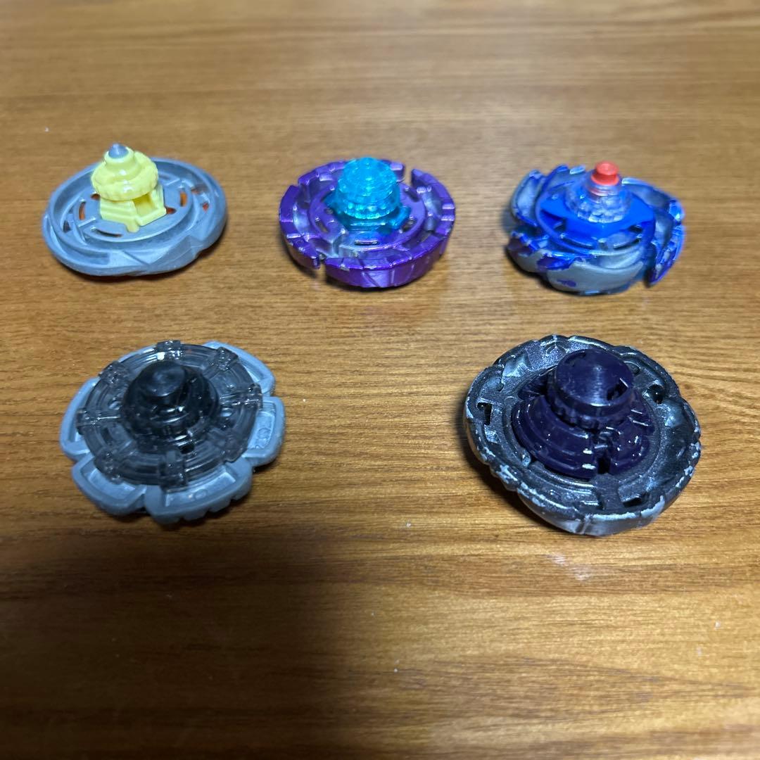 メタルファイトベーブレード47個＋パーツ