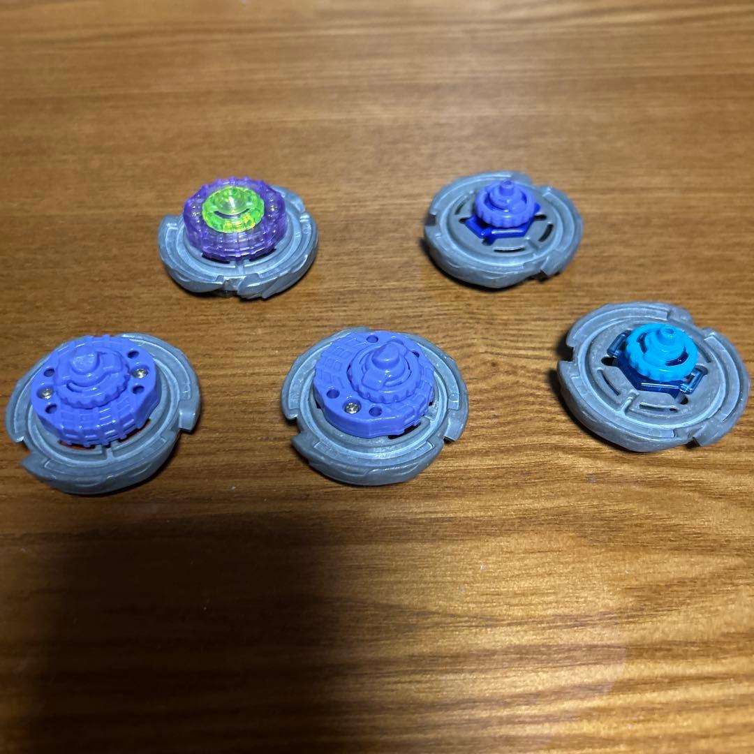 メタルファイトベーブレード47個＋パーツ