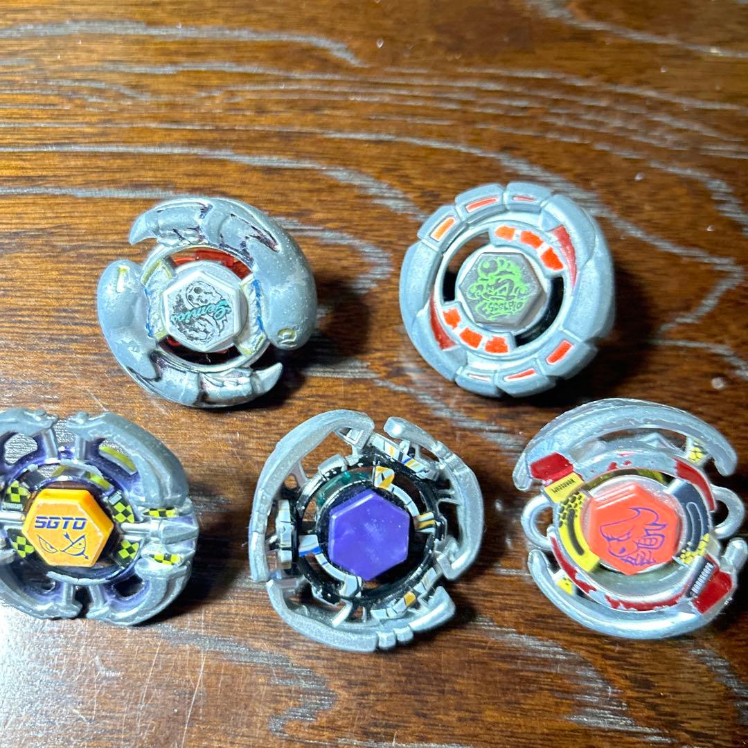 メタルファイトベーブレード47個＋パーツ