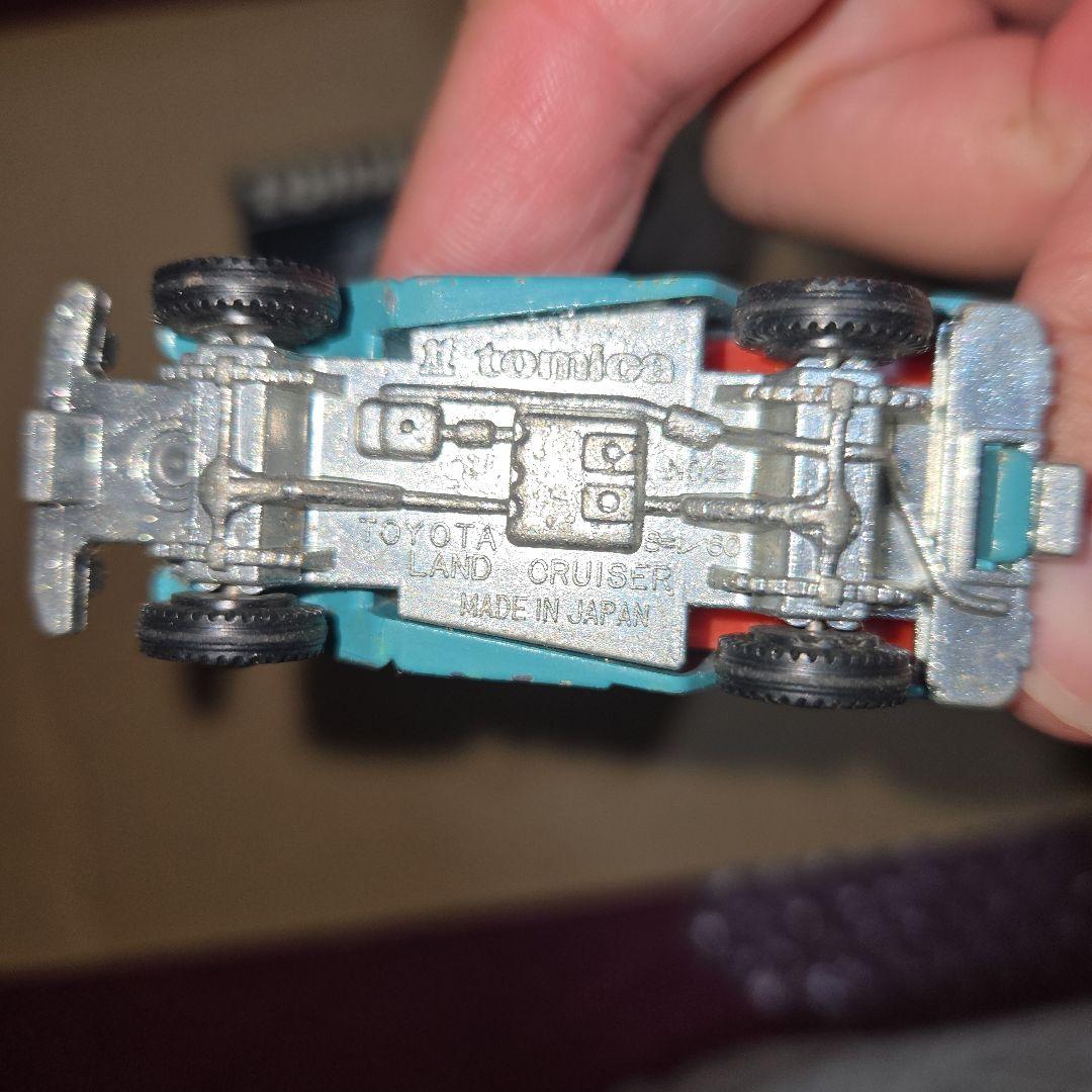 ランドクルーザー トミカ 黒箱 トヨタ