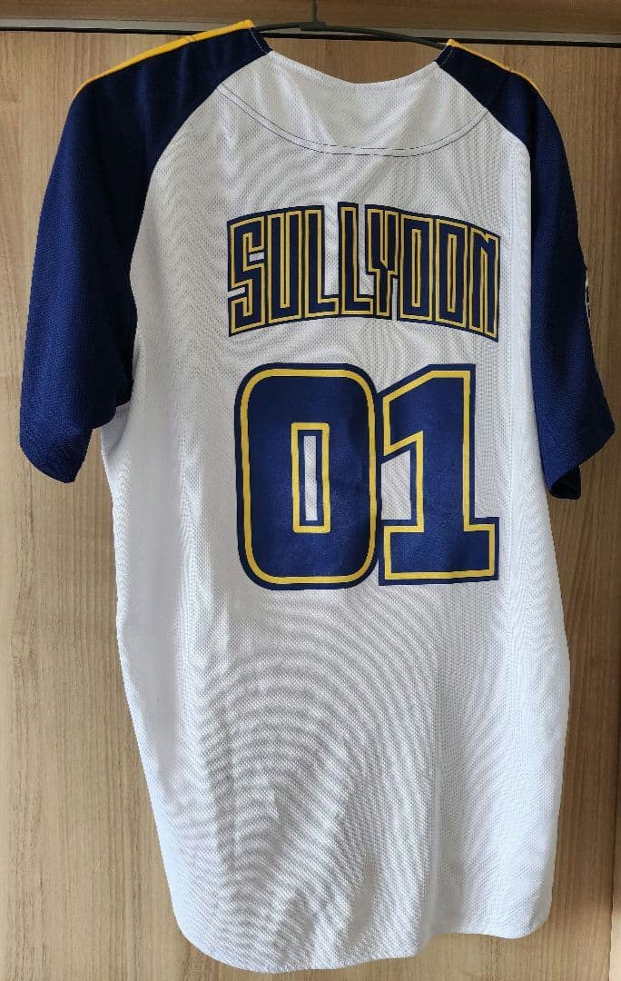 NMIXX ソリュン Sullyoon 　ベースボール ユニフォーム　ファンコン