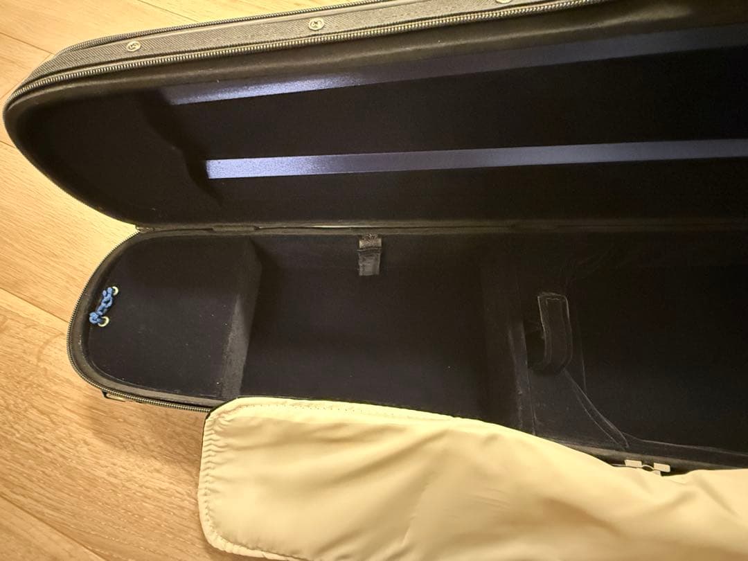 バイオリンケース プロテージ 4/4 Eastman (イーストマン)