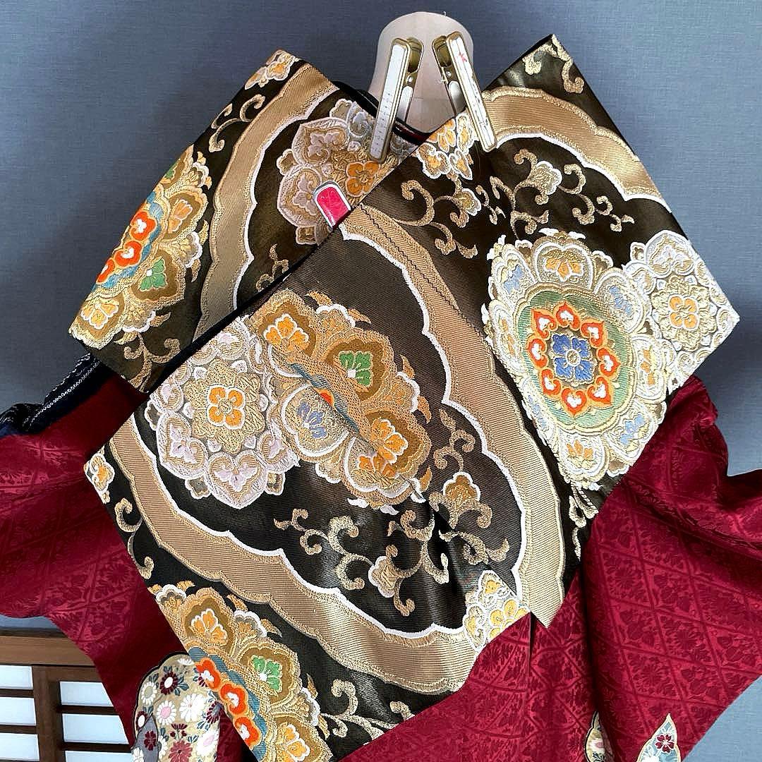 振袖フルセット　高身長　➕サイズ　絞り　手刺繍　成人式振袖　振袖　裄丈70 赤