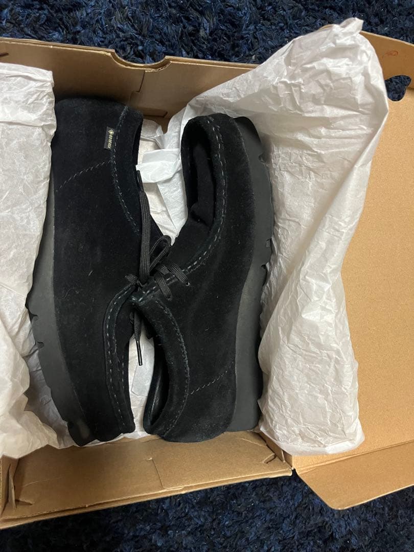 靴 clarks wallabee GORE-TEX