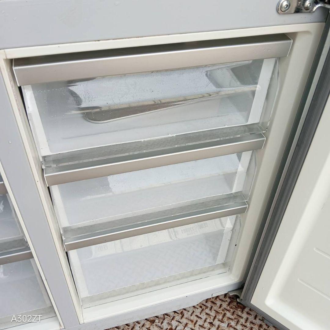 送料設置無料　アクア　自動製氷機能付き大型冷蔵庫　512L