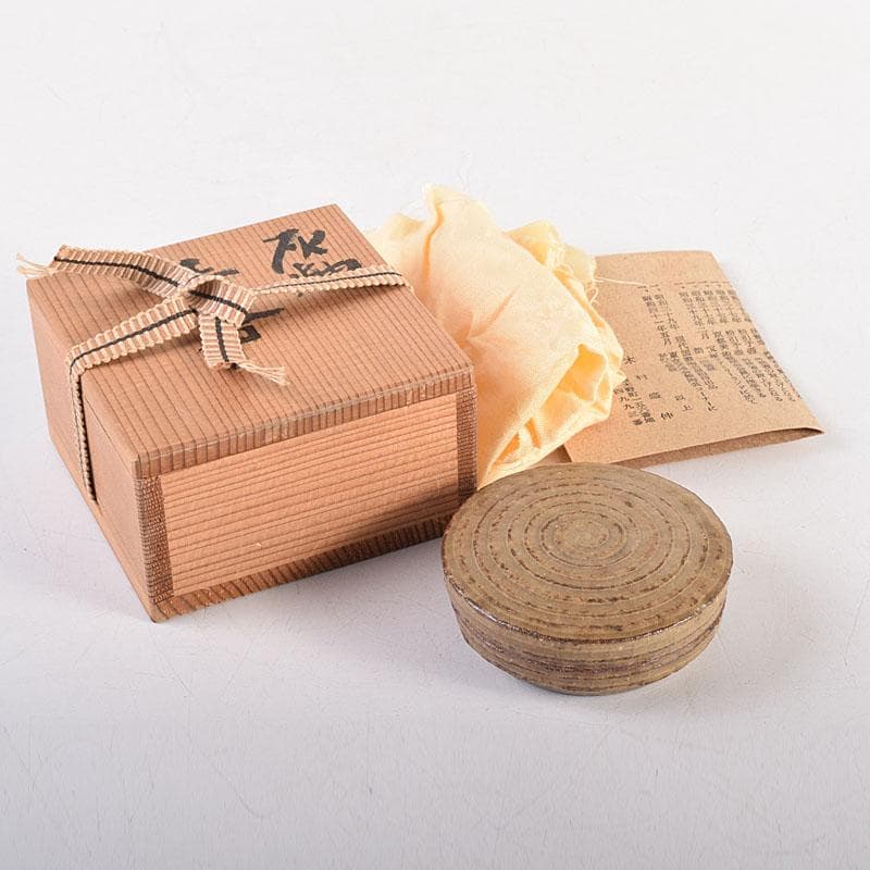 茶道具　木村盛伸作　灰釉　香合　共布共箱　V　8318