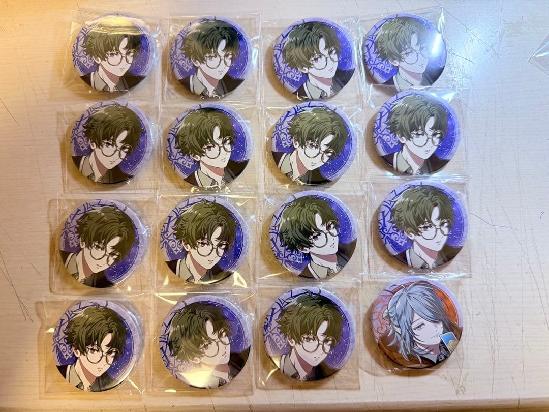 ビバレン illuvista CION シオン ミオ MIO 缶バッジ AGF