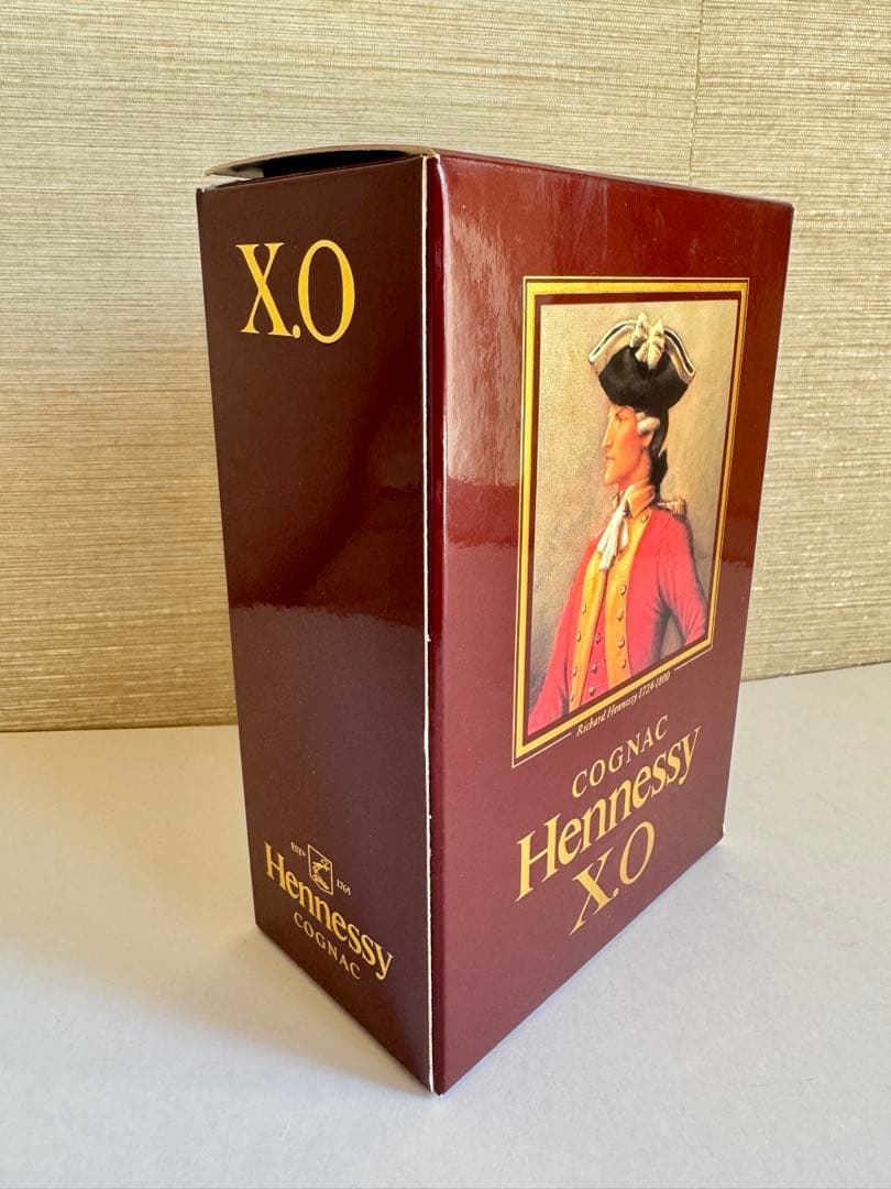 Hennessy XO コニャック 箱入り 700ml