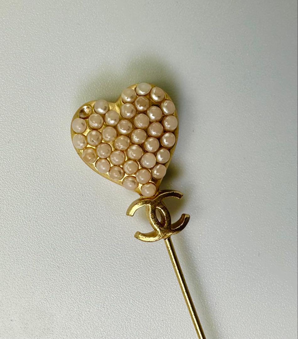 CHANEL ココマーク　ハート　02P ピンブローチ　ゴールド　シャネル