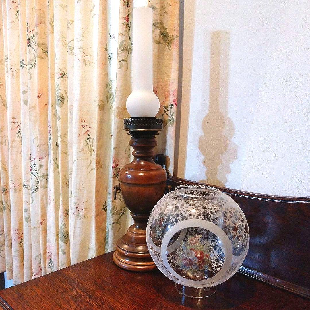 【イタリア製】アンティーク調 ヴィンテージ ライト ランプ テーブルランプ 照明