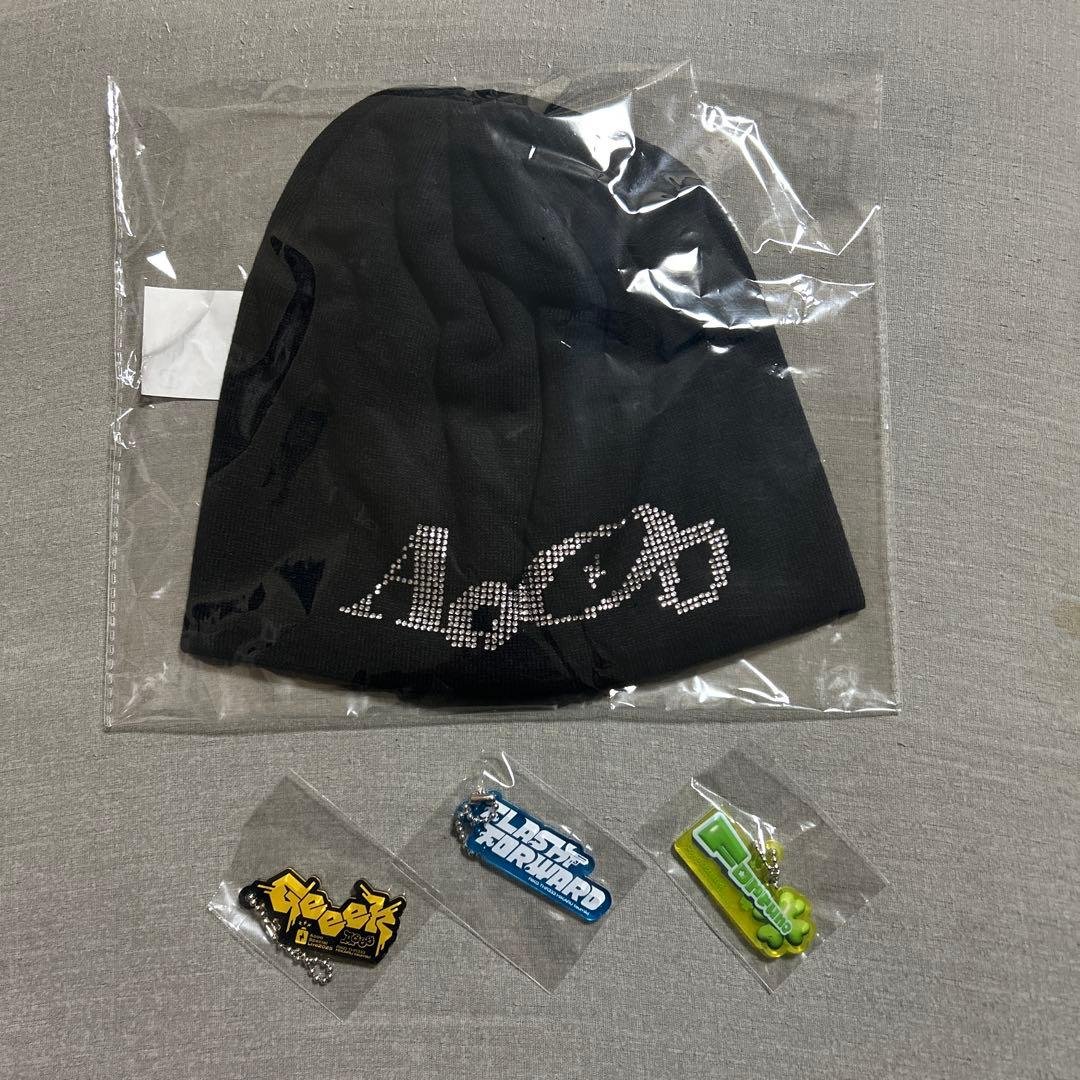 Aooo ニット帽　キーホルダー3個　ガチャ