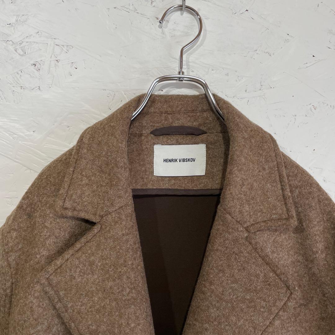 【HENRIK VIBSKOV】ボンディングオーバーサイズコート　ブラウン　M