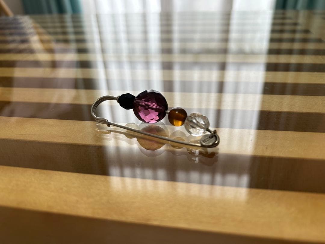 アンダーカバーundercoverアンティークビーズブローチ①but期