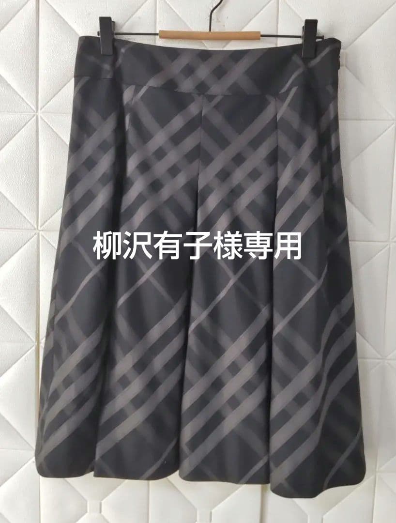 バーバリーロンドン ウール シルク混 チェック プリーツスカート 40 黒系