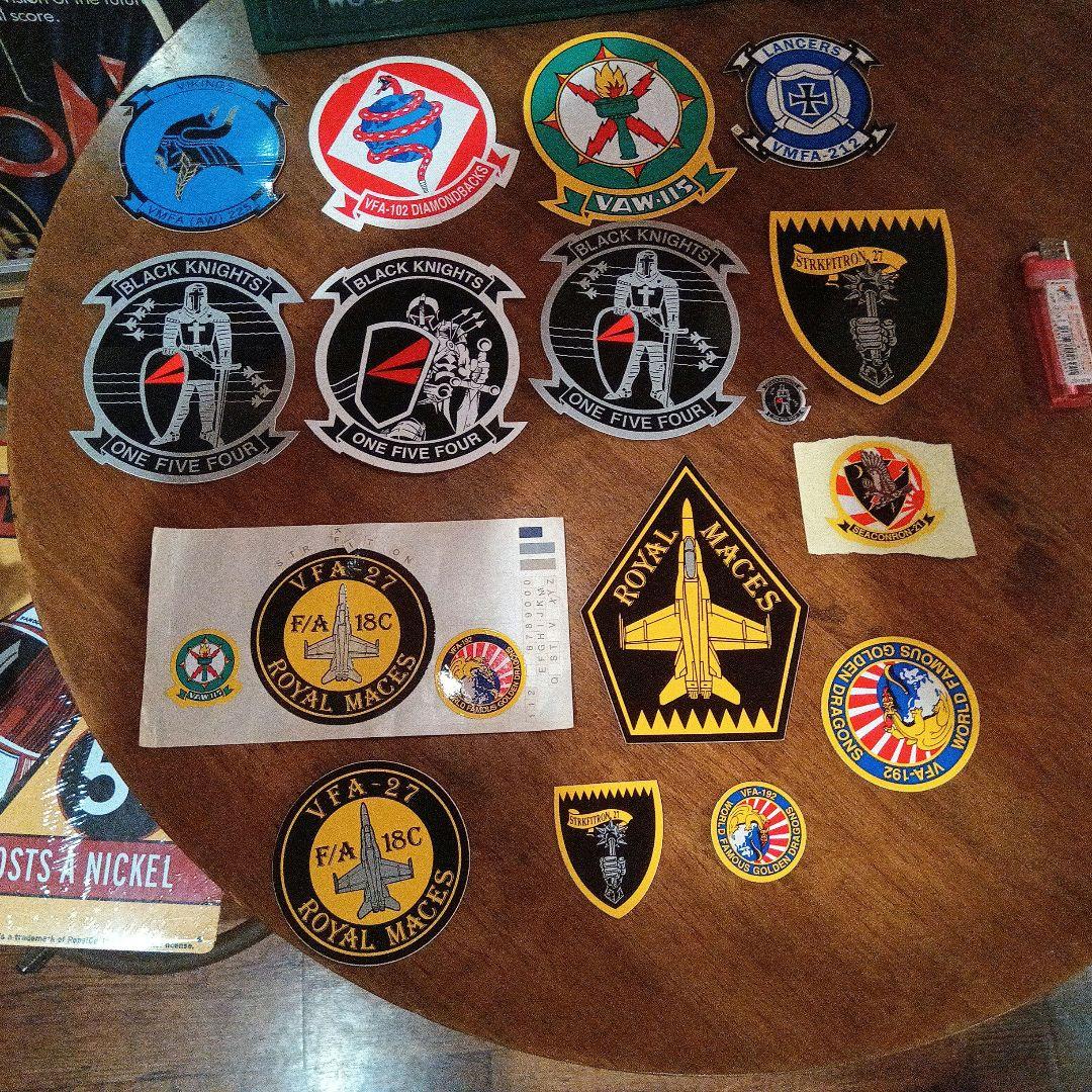 軍用ステッカー。バラ売りは不可。