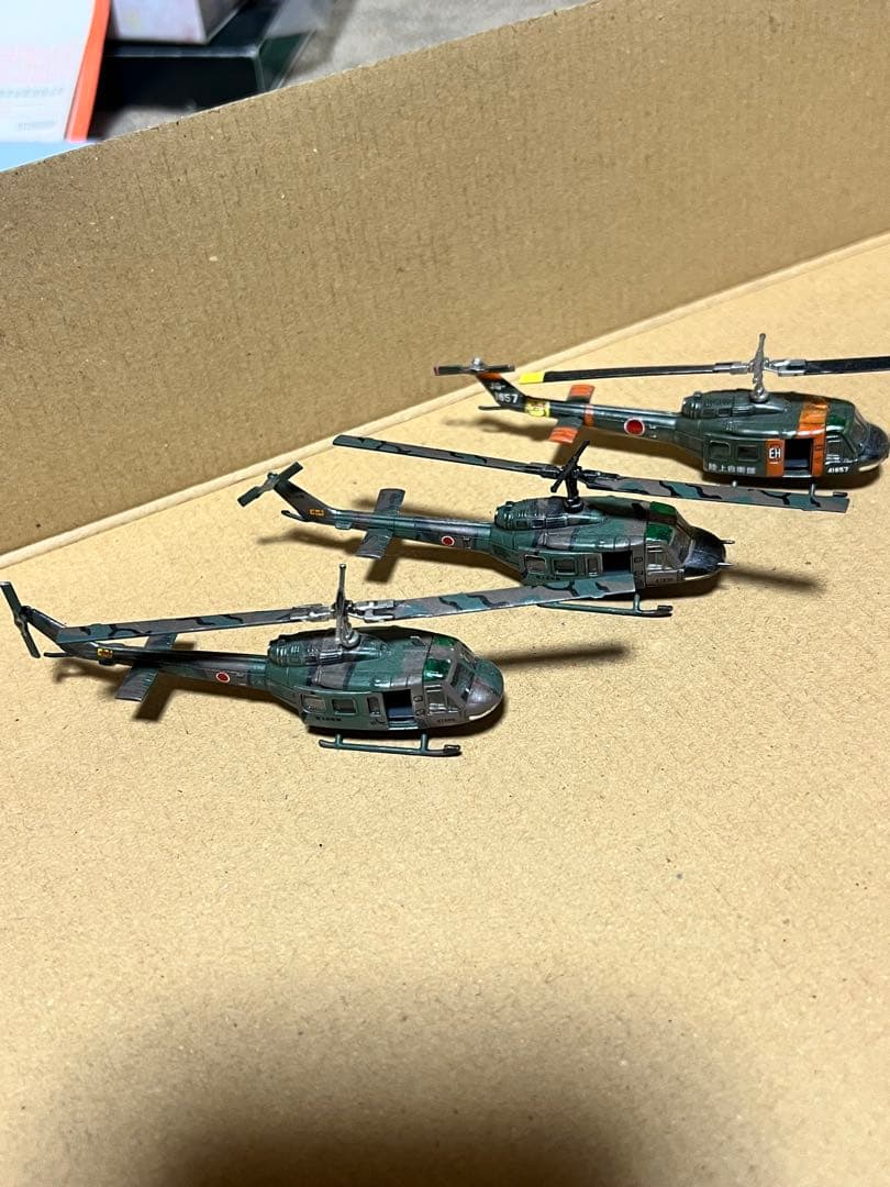 エフトイズ　陸上自衛隊　UH-1J 完成品 3機セット