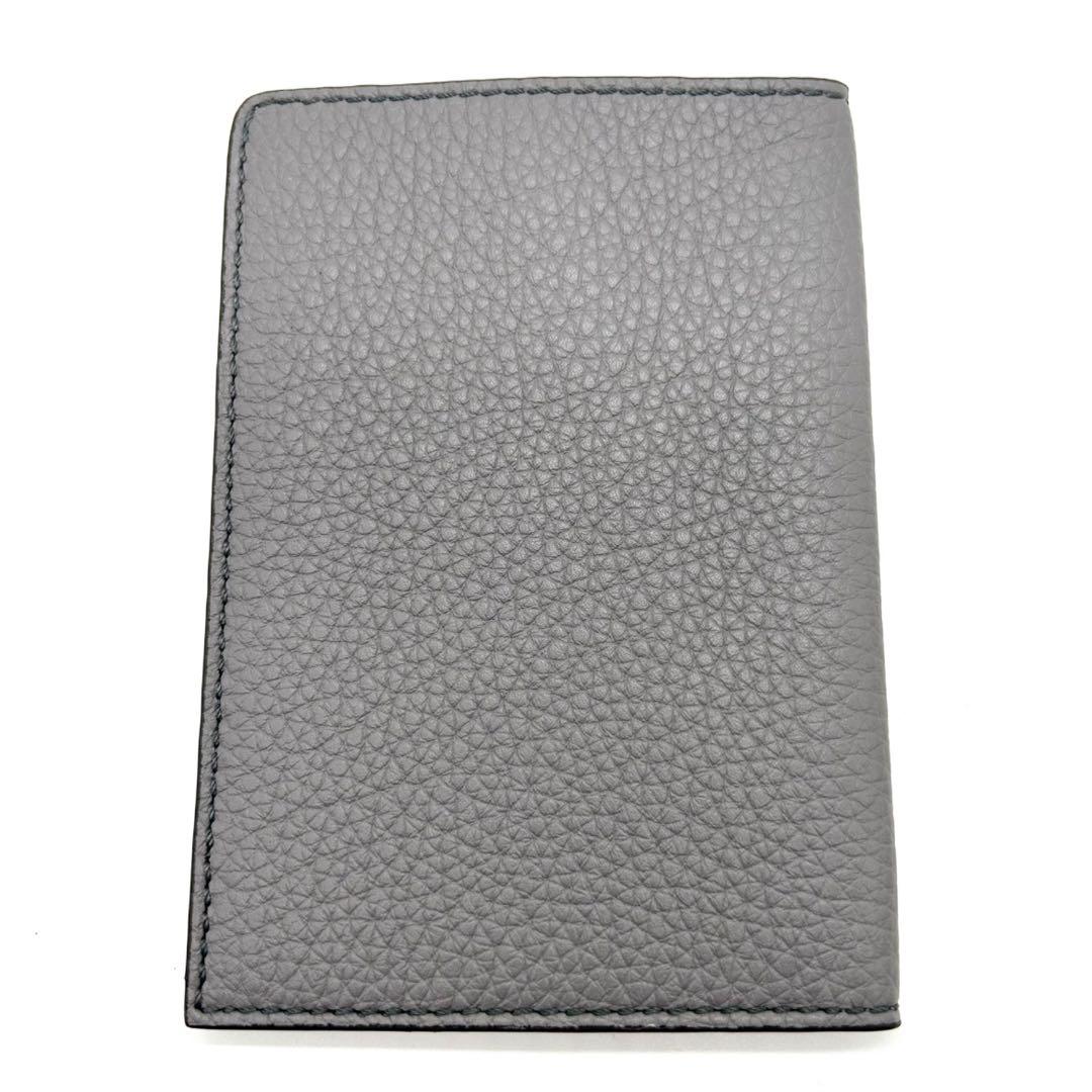 FENDI フェンディ　パスポートケース　7AS378　レザー　グレー　小物入れ