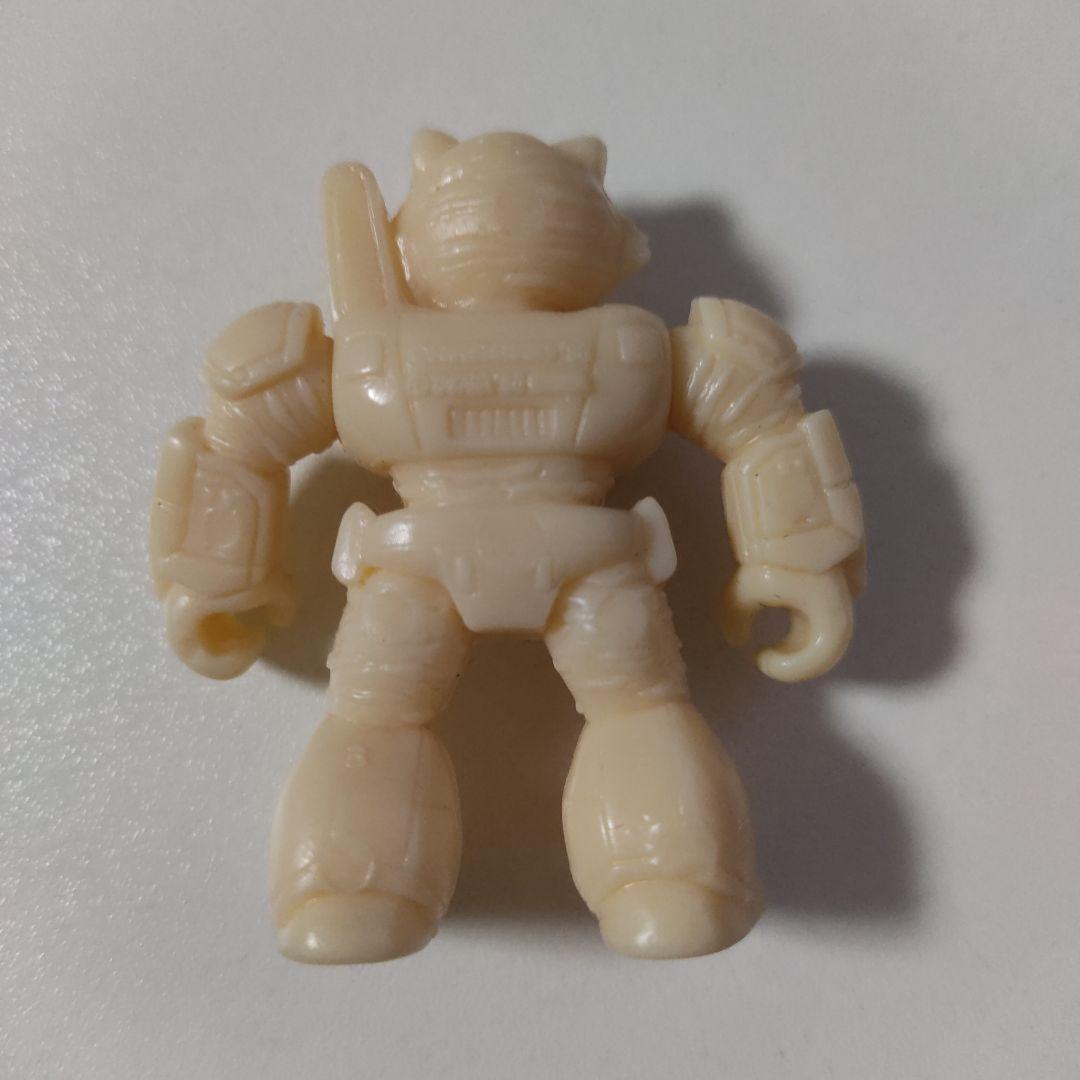 トランスフォーマー ビーストフォーマー ホワイト 無彩色 エンブレムなし