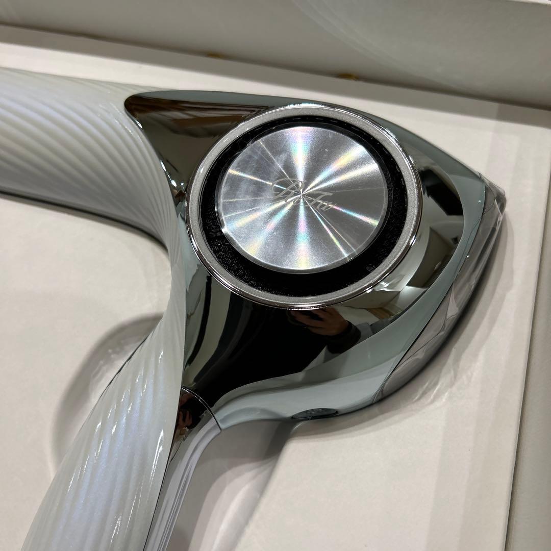 ★hanabi★【新品未使用】ReFa リファビューテックドライヤープロ