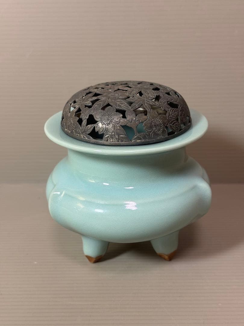2811 青磁　三足　香炉　時代物