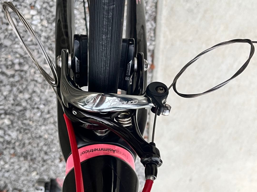 春田　ピナレロ ドグマ2 整備済 dogma ロードバイク フルカーボン