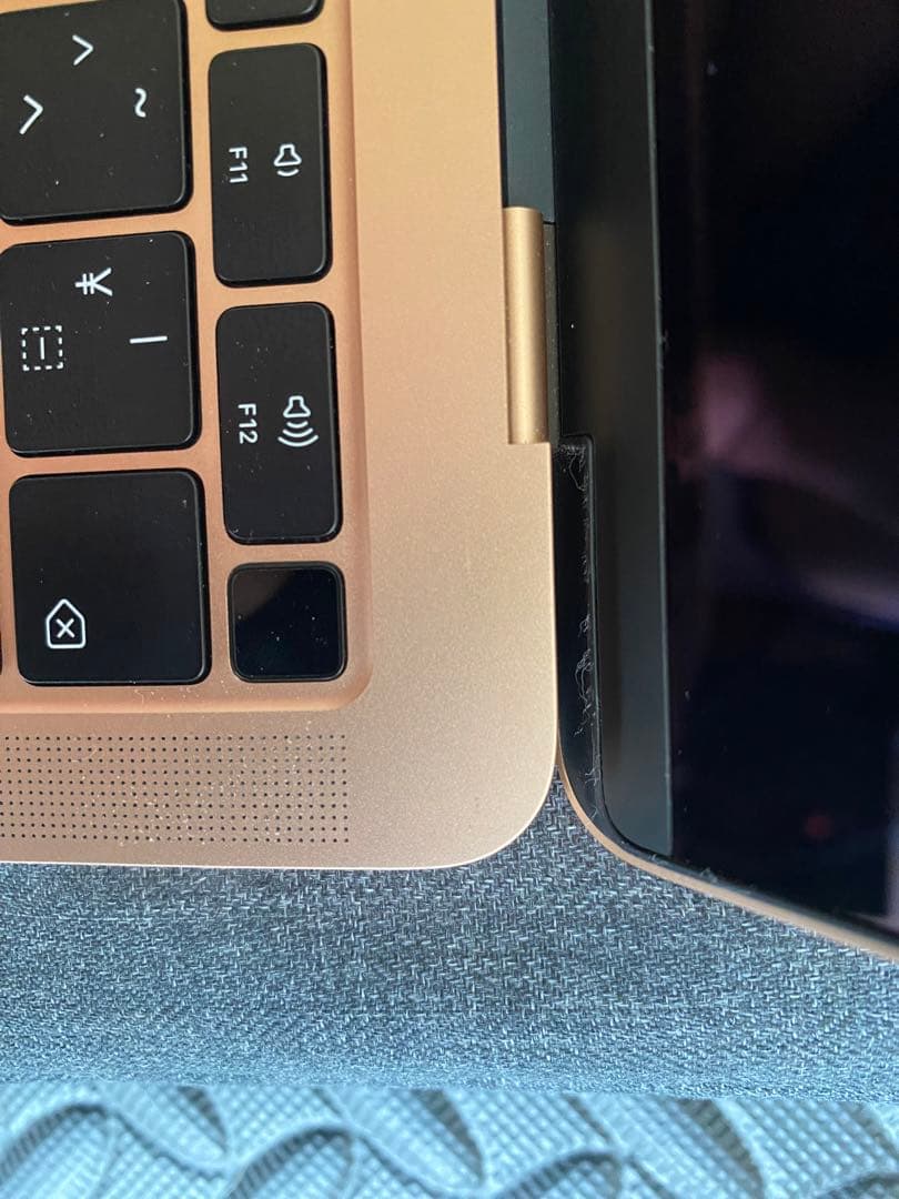 【メモリ:16G】MacBookAir 充放電221回 おまけ付