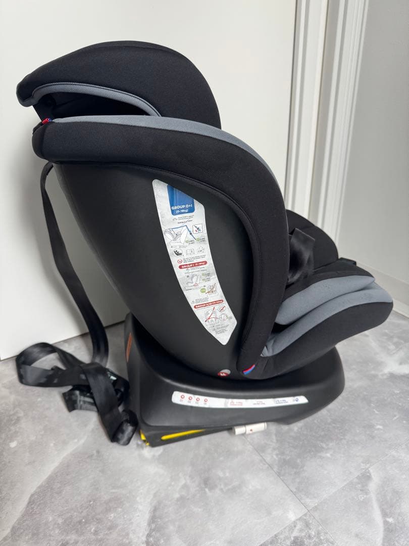 Reecle チャイルドシート 新生児~12歳頃 対応+抜け出し防止ベルト